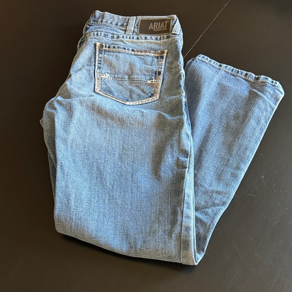 Ariat Light Blue Men's Jeans